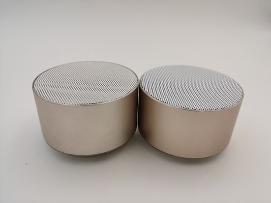 CE ROHS Certyfikowany przenośny głośnik Bluetooth bez dłoni 69x69x42mm