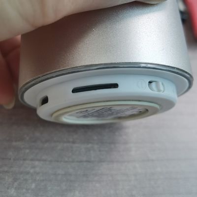 Profesjonalny przenośny, bezprzewodowy głośnik bezprzewodowy Bluetooth DC5V 1A z radiem FM
